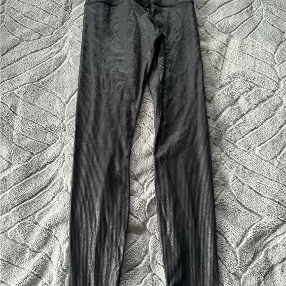 RARE Lululemon Leggings - Picture 3 of 3